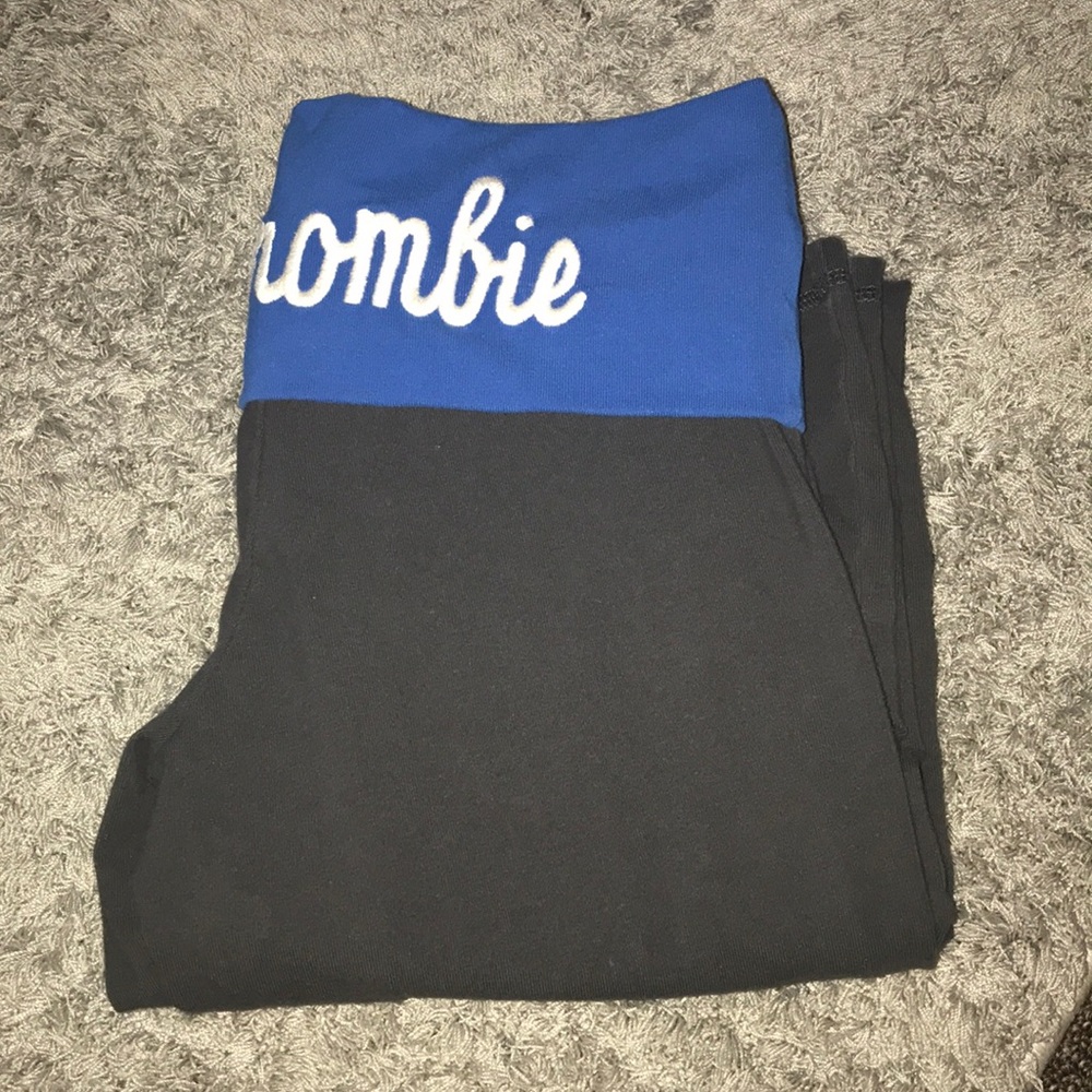 New Abercrombie & Fitch yoga pants